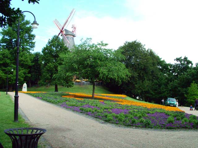 2004_0709_085756
